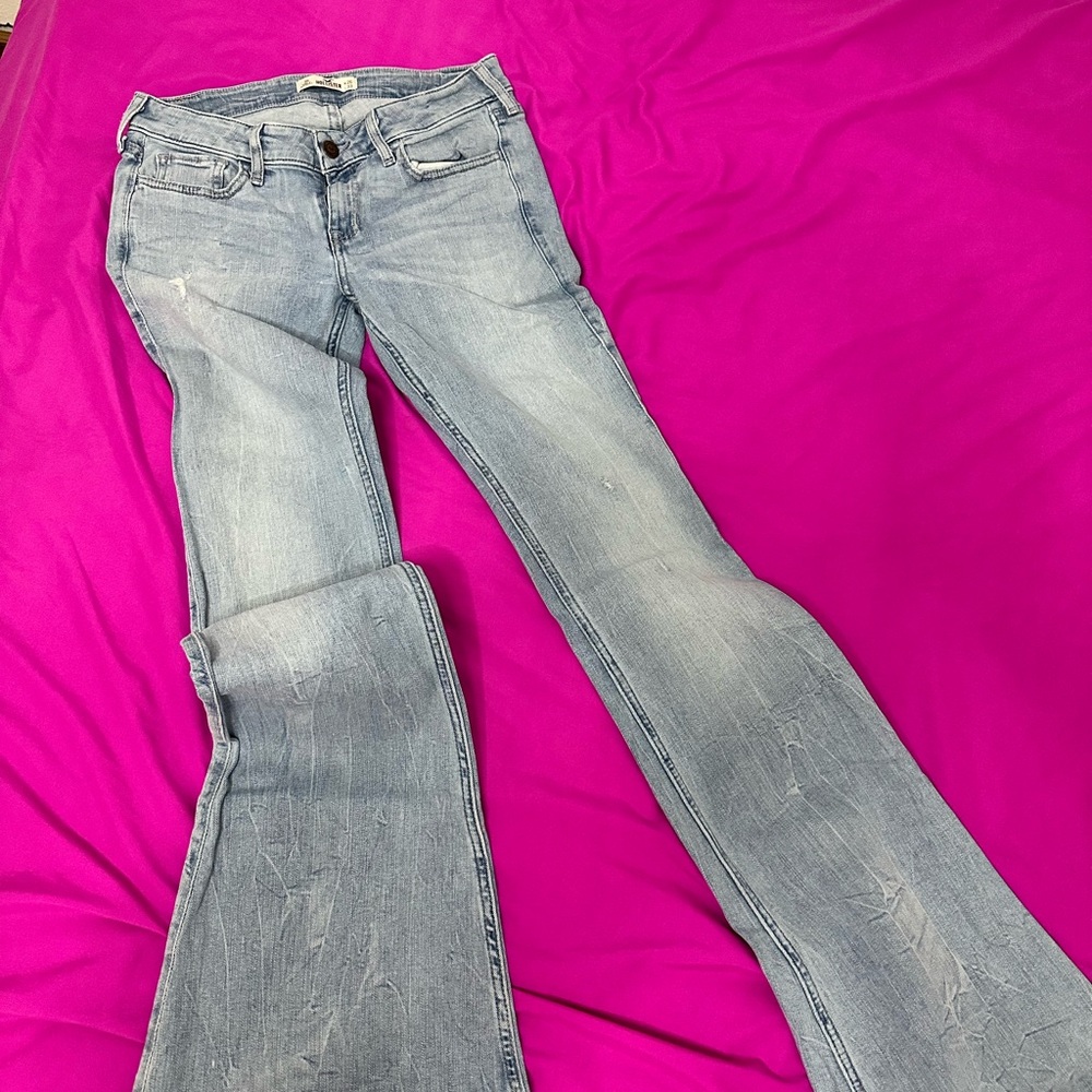 Hollister Women's Light Blue Flare Jeans